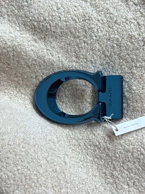 New Coach Boxed Sculpted C Signature Belt Buckle Blue